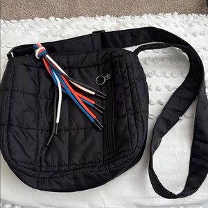 Rad Rev Cloud Black Crossbody